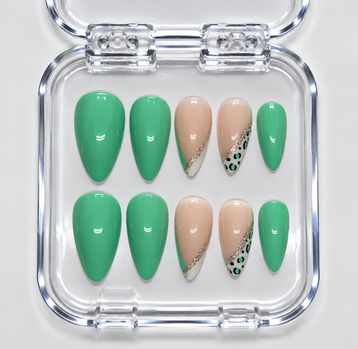 instagram Mila nails